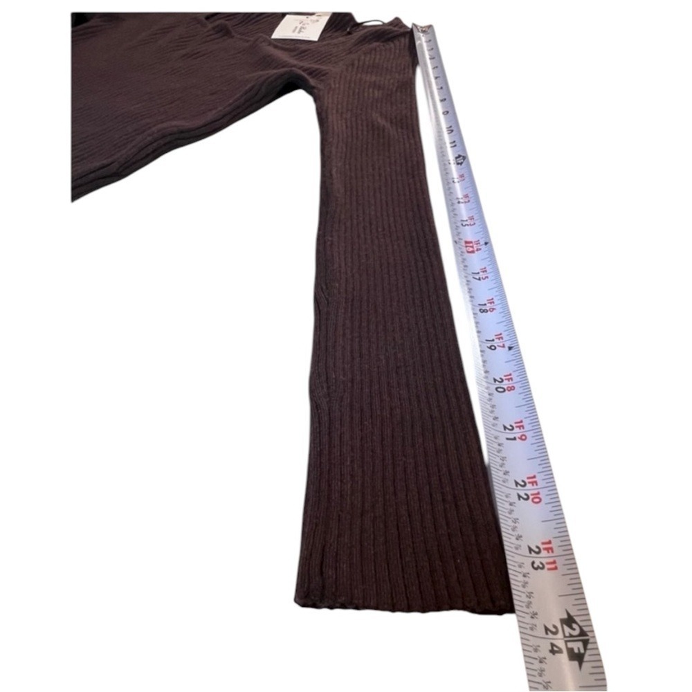 LUCY PARIS Calais Knit Sweater, Fitted, Long Sleeve, Color Brown, Size‎ Large - Picture 6 of 12